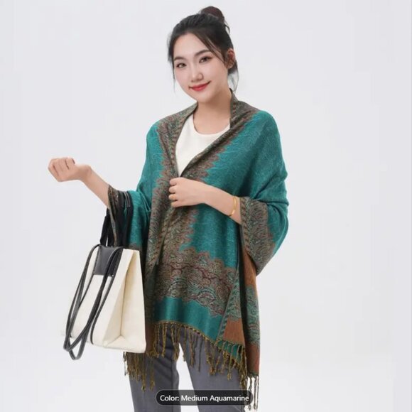 NWOT Thick Pashmina Scarf – Elegant Border Pattern, Cozy Winter Wrap Aquamarine - Picture 1 of 4